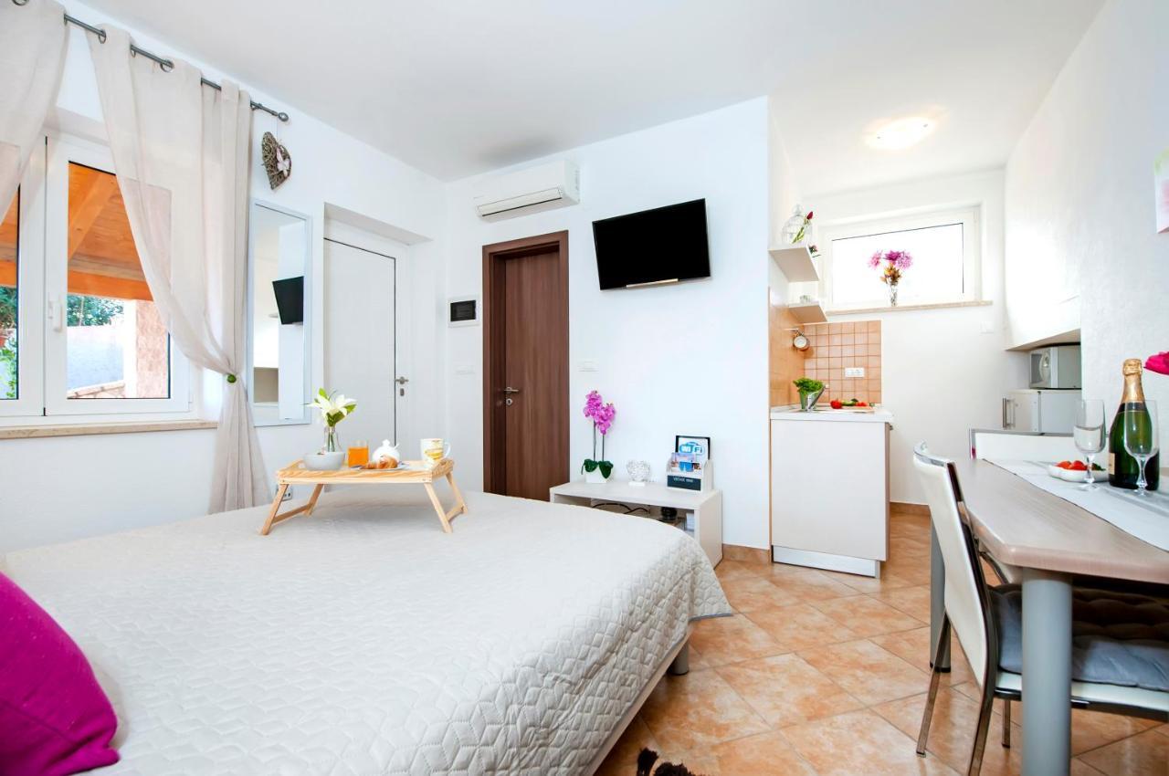 F&R Apartments Rovinj Kültér fotó